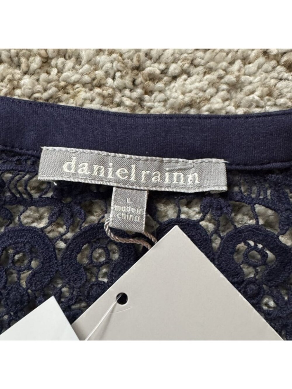 Daniel Rainn Tunic Top Women's Size L Indigo Crochet Lace Yoke Button Front NEW - Picture 4 of 8